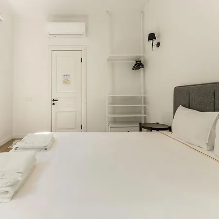 Luxury Townhouse Heart Of Galata 5br 3ba! #425 *